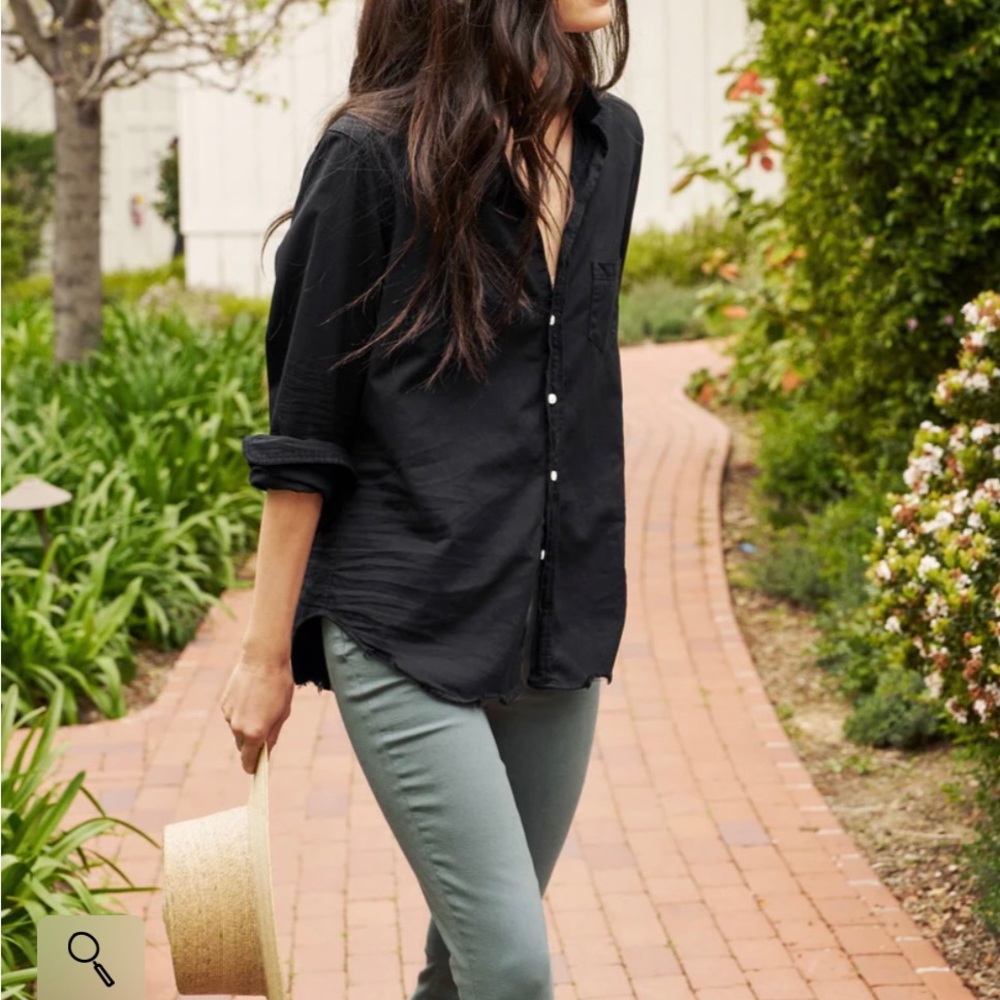 Frank & Eileen Classic Black Button Down Shirt